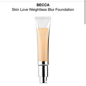 Brand new in box BECCA weightless Blur Foundation